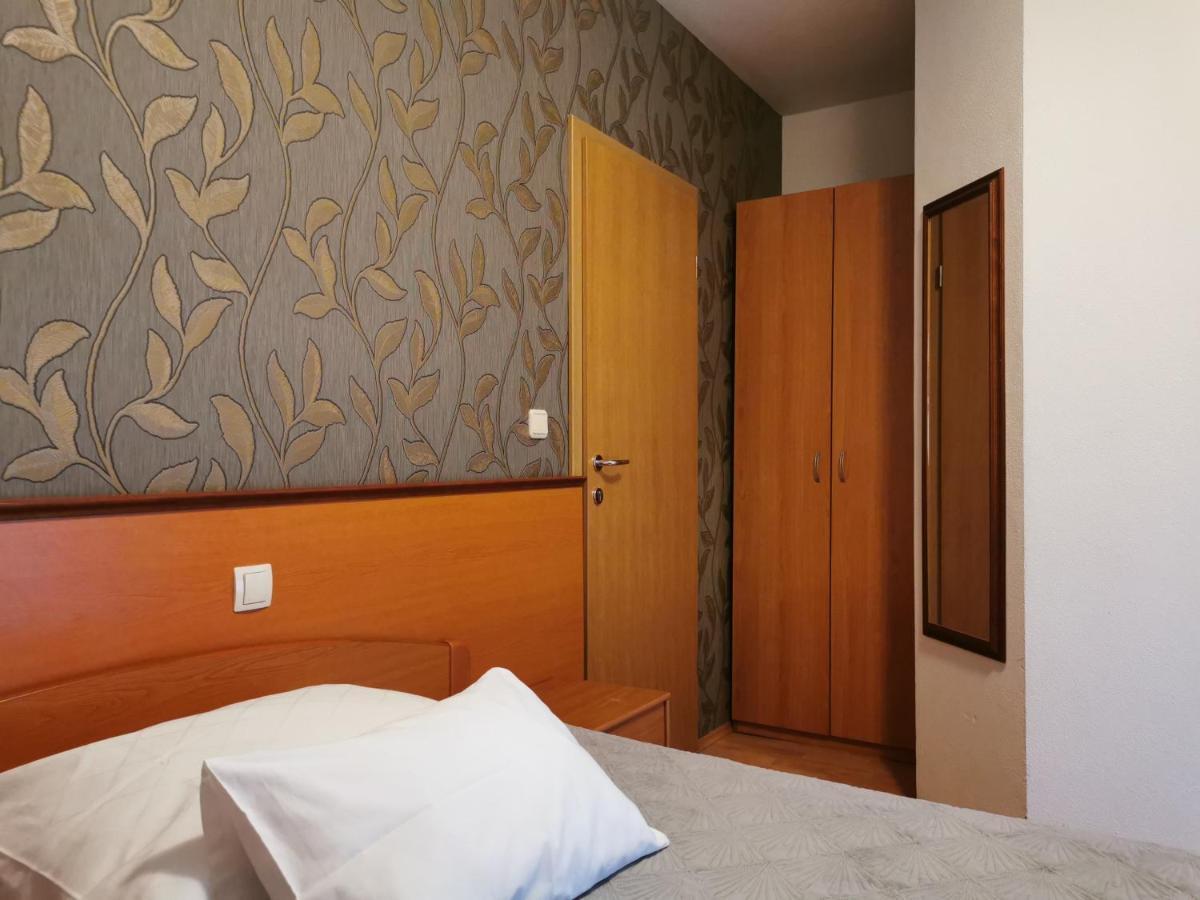 Apartament Apartment Iva *